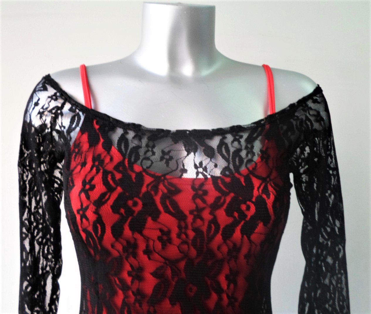 Abito Cassandra svasato in pizzo macramè - immagine 4