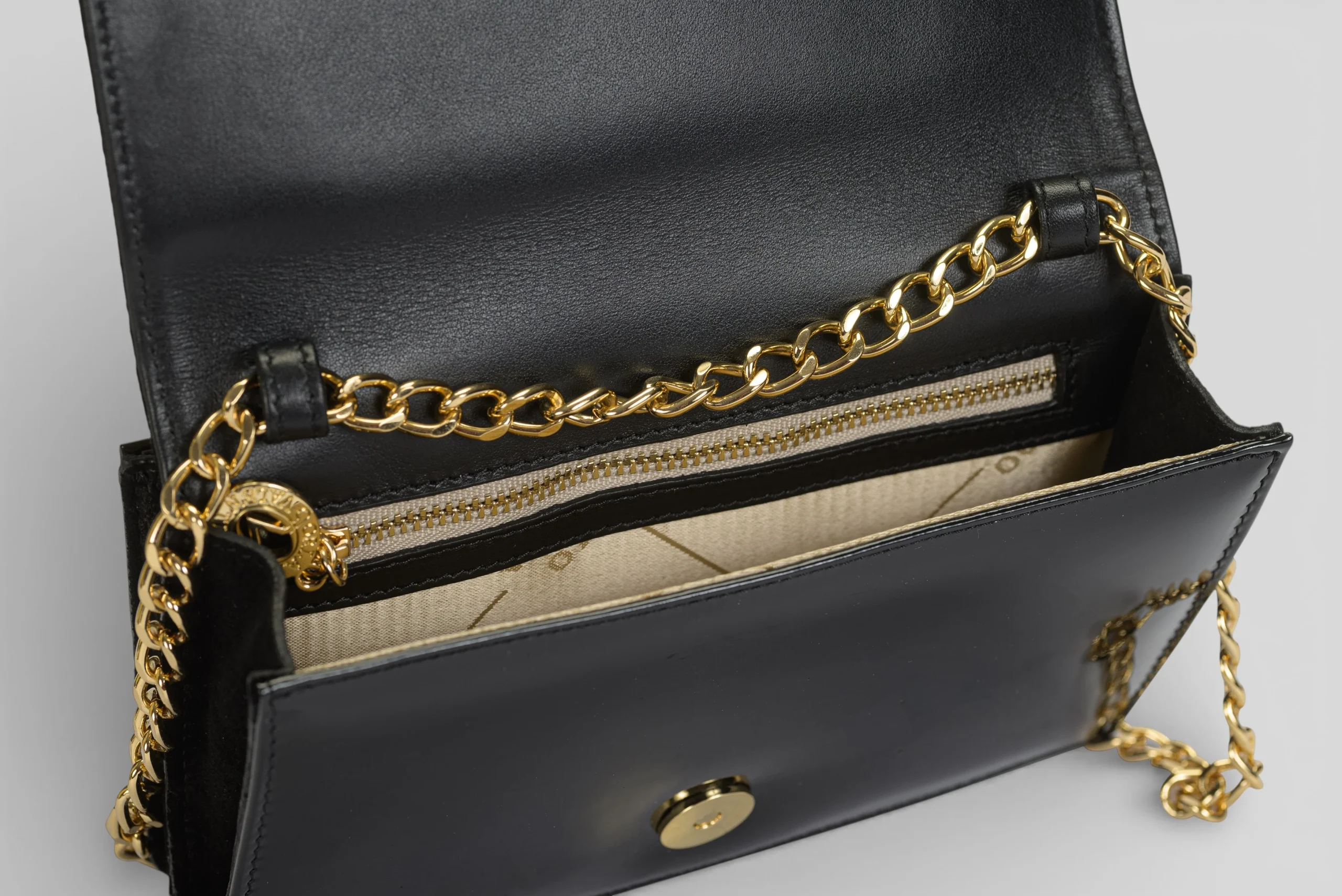 Pochette SHINY in vernice nero - immagine 5