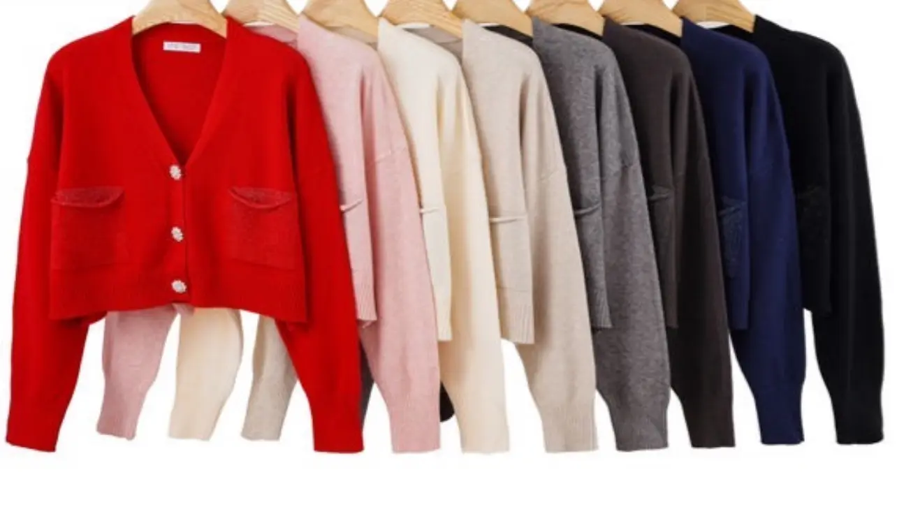 Cardigan con tasca corto - immagine 3