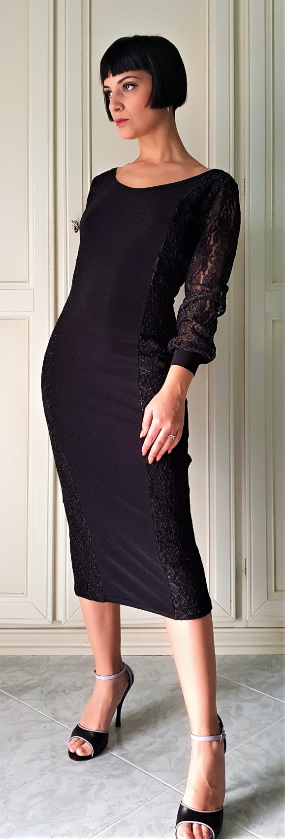 Abito elegante a tubino Paulette con pizzo - immagine 3