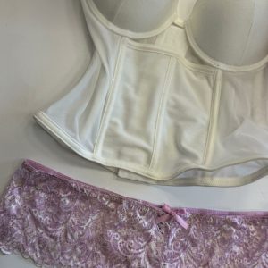 75597 corset e brasiliana bianco e rosa
