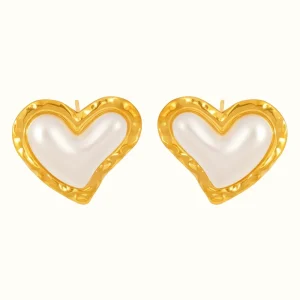 Orecchino Cuore Madreperla