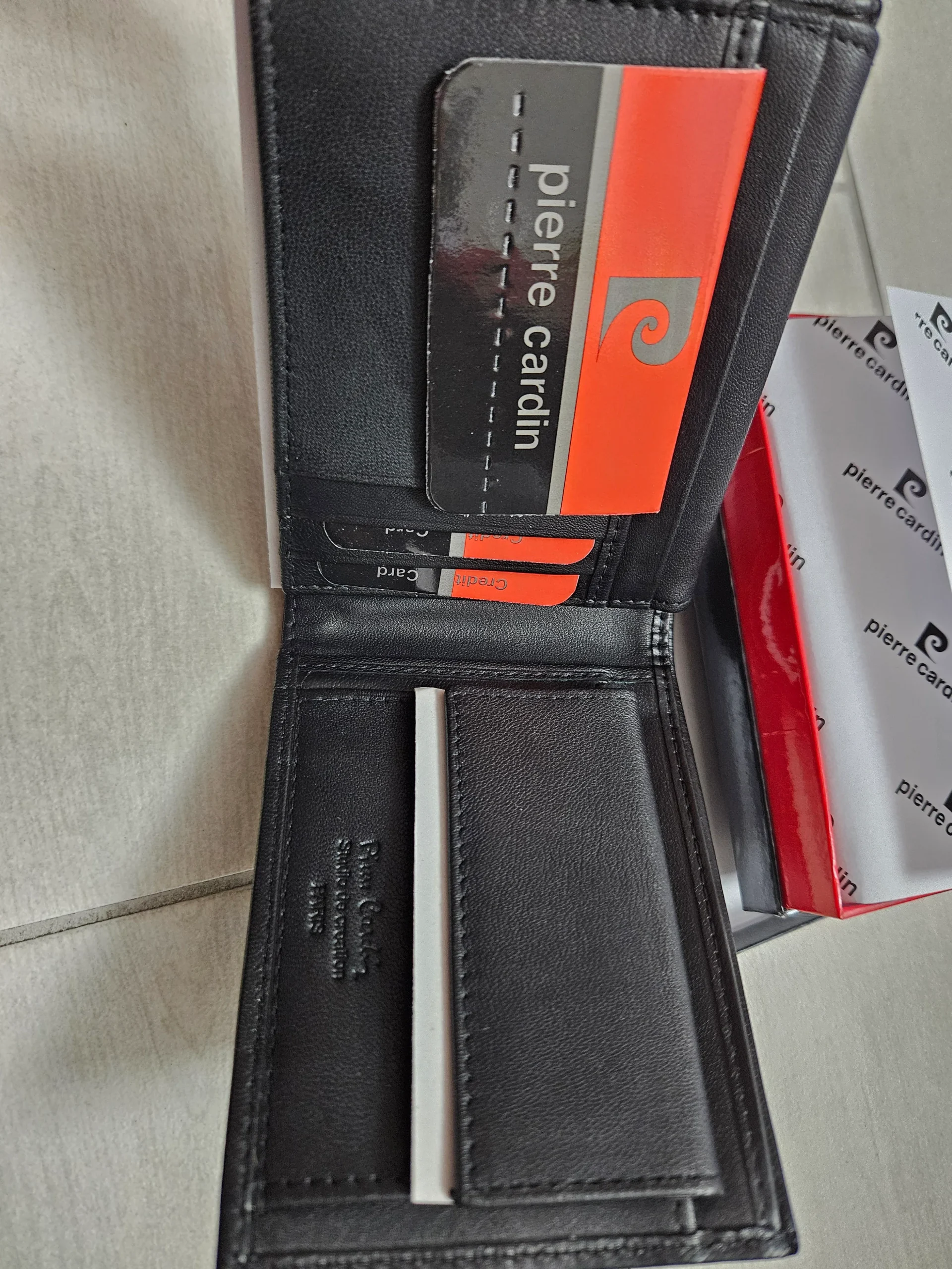 Portafoglio Pierre Cardin nero - immagine 3